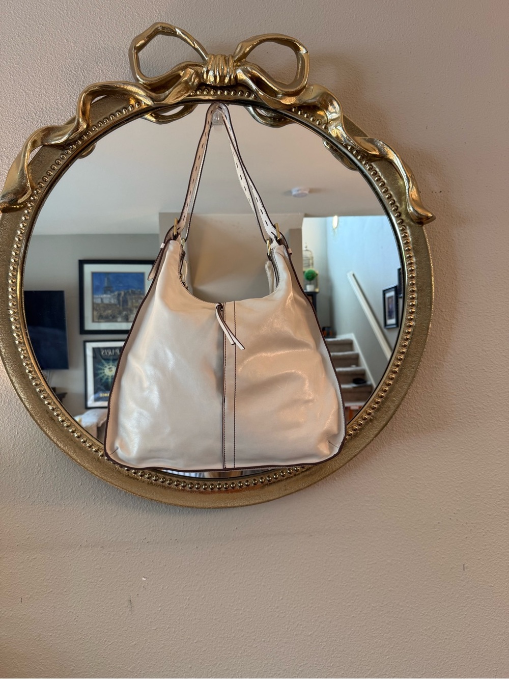 Hobo Marley  Leather Bag in Cream
